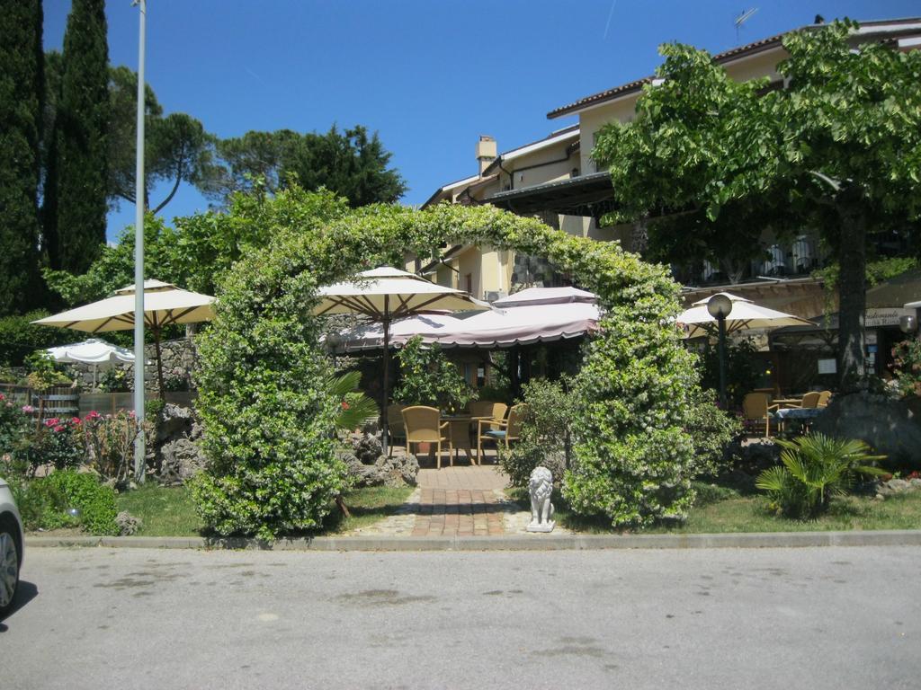 Hotel Rosati คิอูซี ภายนอก รูปภาพ