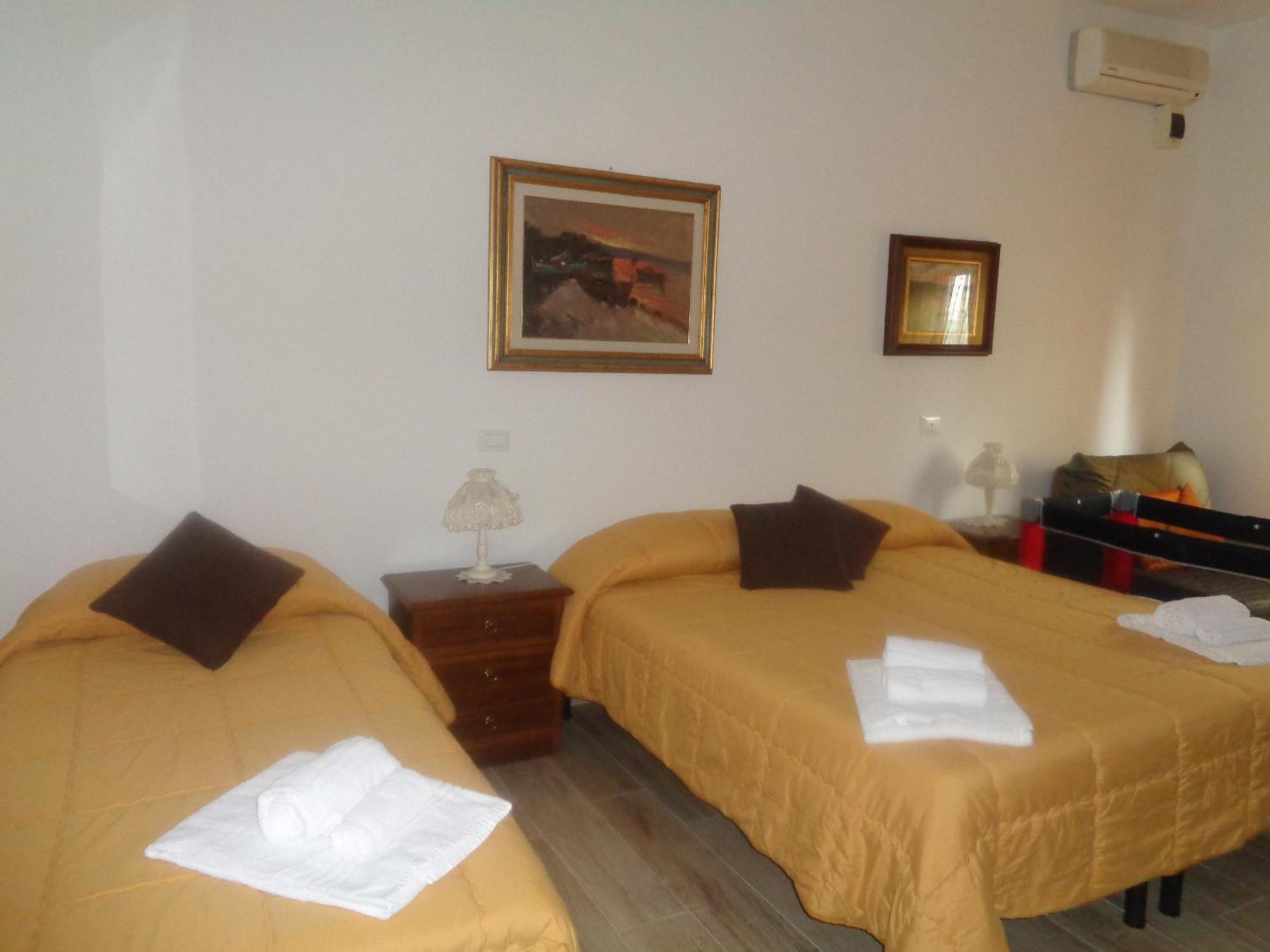 Hotel Rosati คิอูซี ภายนอก รูปภาพ