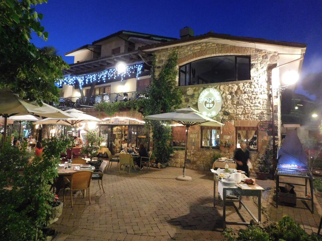 Hotel Rosati คิอูซี ภายนอก รูปภาพ