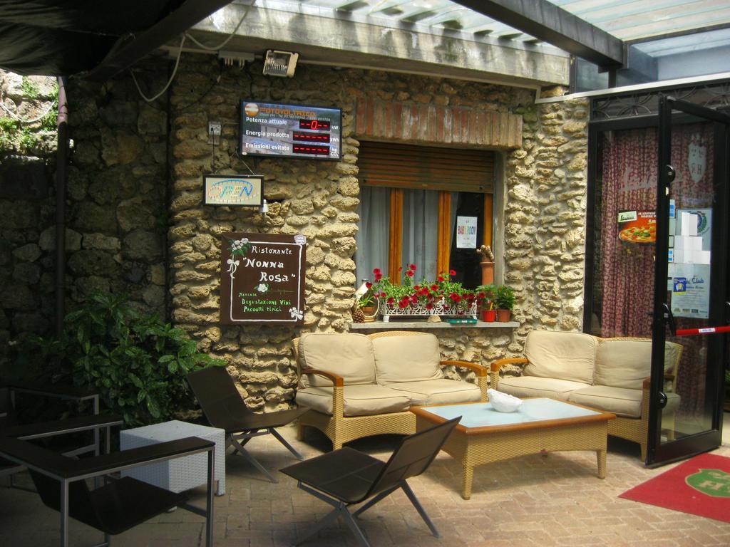 Hotel Rosati คิอูซี ภายนอก รูปภาพ